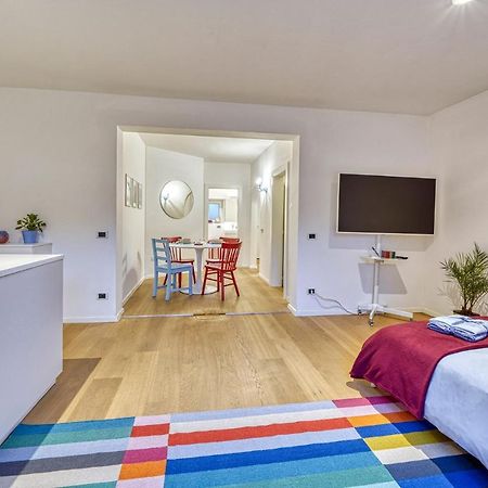 Centrally Located Apartment With Parking Space Caldaro Exterior foto